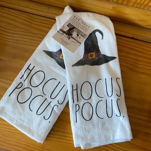 Rae Dunn - HOCUS POCUS - set of 2 tea towels